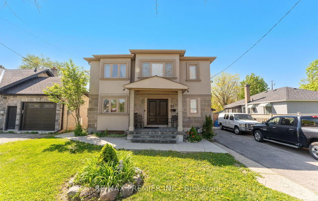 21 Yvonne Avenue