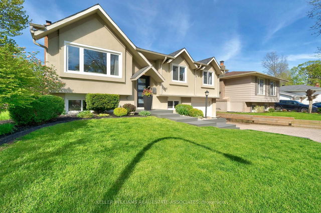 661 Jennifer Crescent