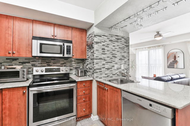 1521 - 26 Laidlaw Street