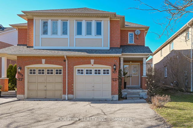 907 Tambourine Terrace