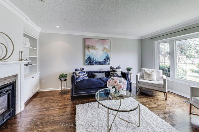 7000 Danton Promenade