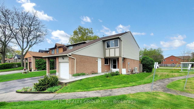 28 - 1580 Lancaster Drive