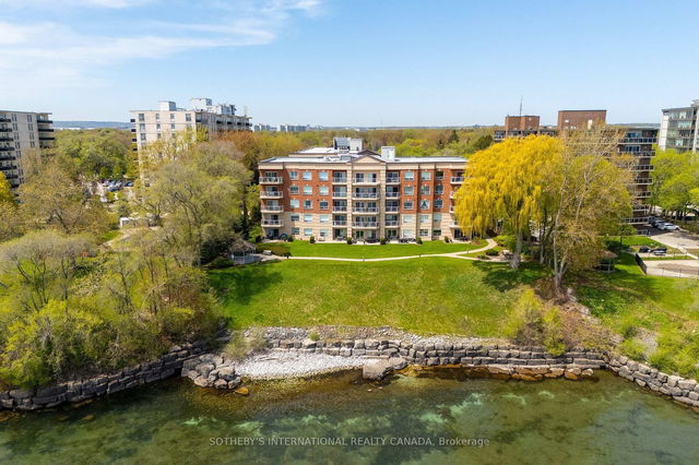 102 - 5194 Lakeshore Road