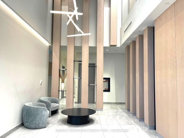506 - 86 Dundas Street