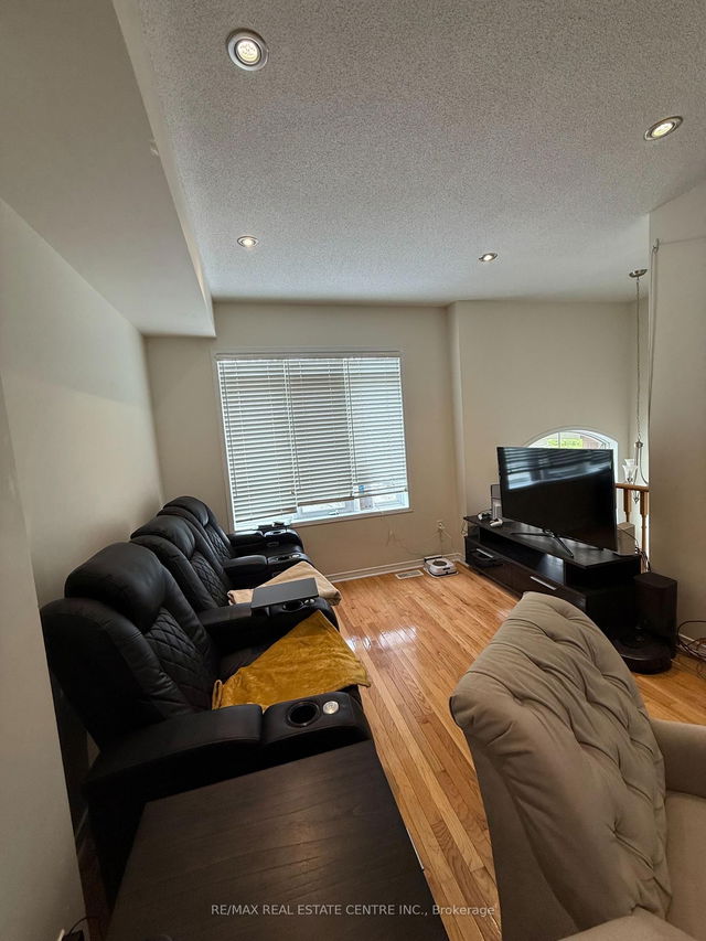3211 Joel Kerbel Place