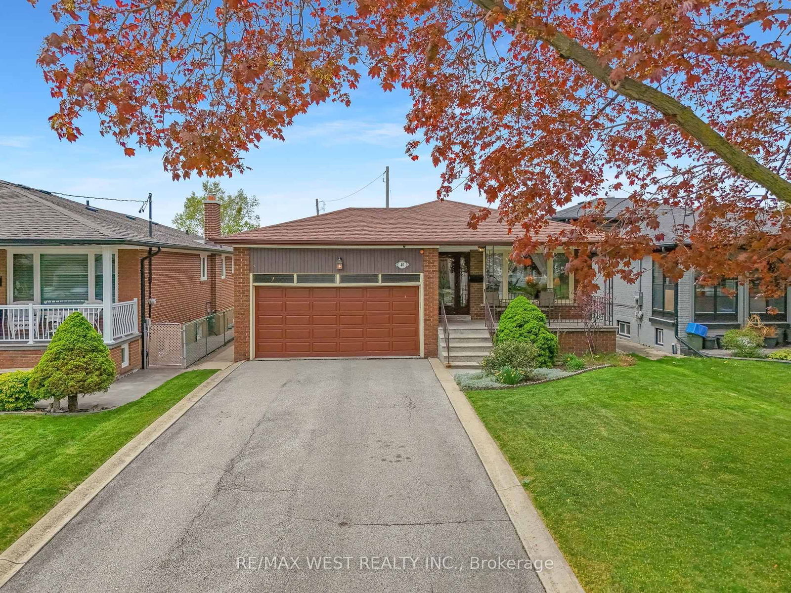 Detached House for sale at 40 Windsor Road, Toronto, Kingsview Village-The Westway, M9R 3G4 - MLS: W12149968