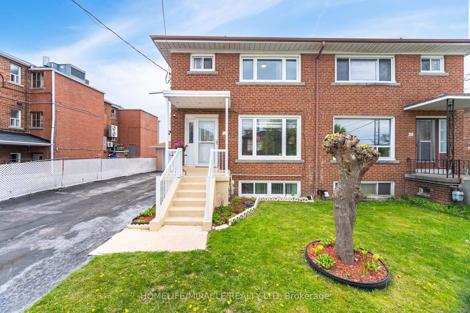 Semi-Detached House for sale at 11 Arrowsmith Avenue, Toronto, Brookhaven-Amesbury, M6M 2W8 - MLS: W12150033