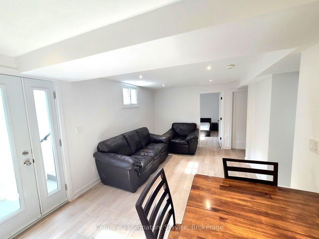 Bsmt - 790 Eaglemount Crescent