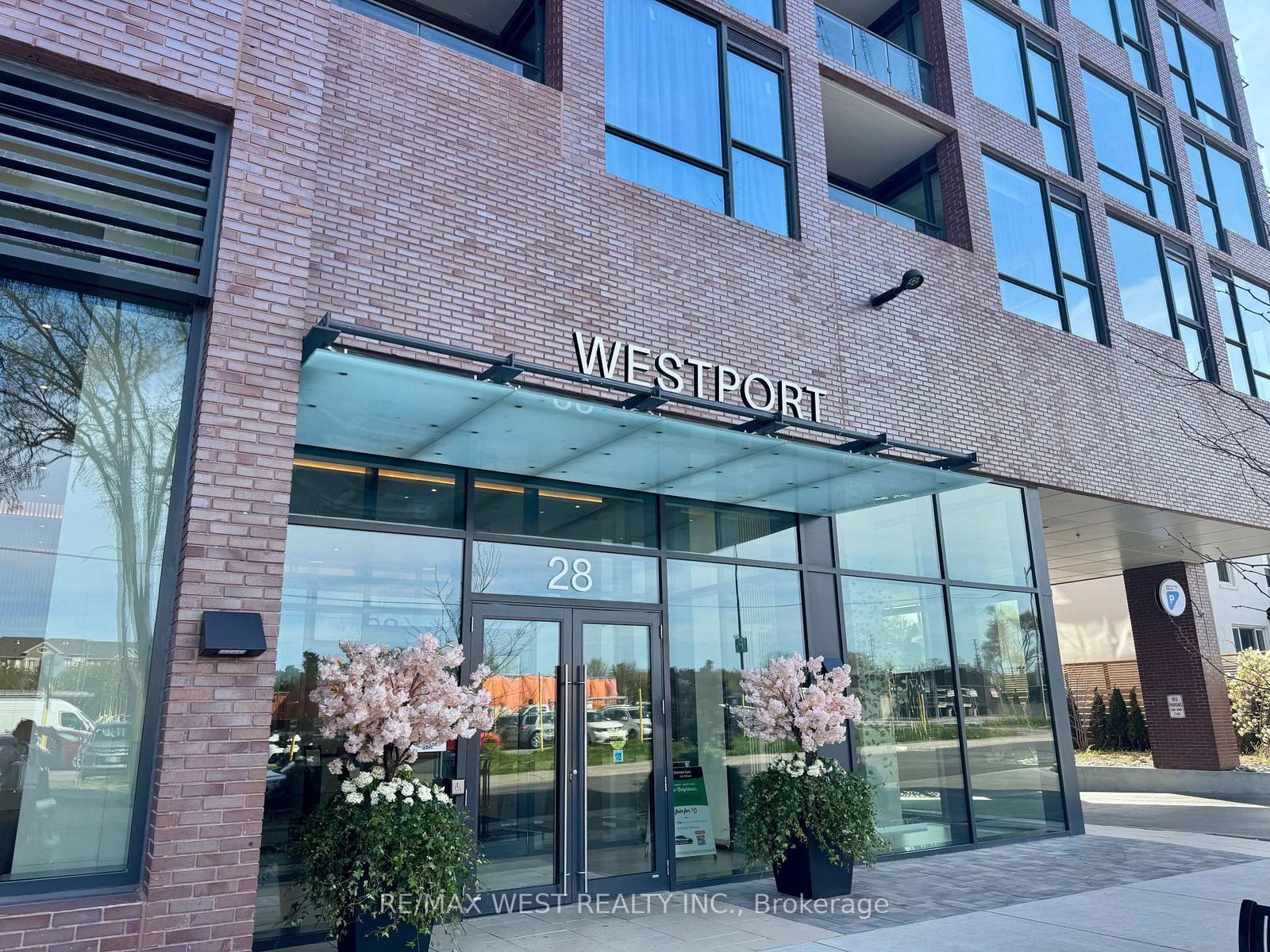 Condo for lease at 1204-28 Ann Street, Mississauga, Port Credit, L5G 0E1 - MLS: W12150147