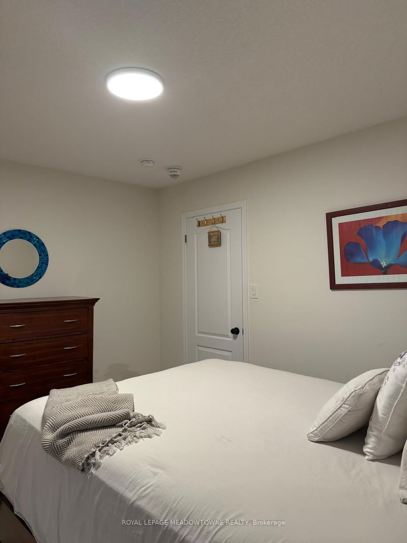 home for lease on Room-30 Iguana Terrace
