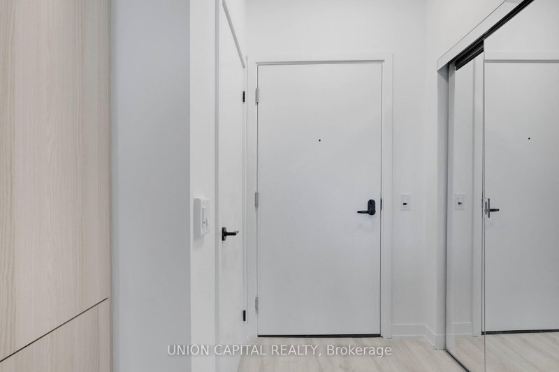 Room2