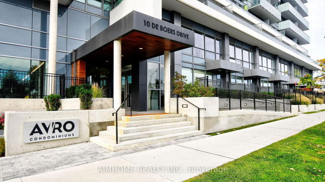 1202 - 10 De Boers Drive