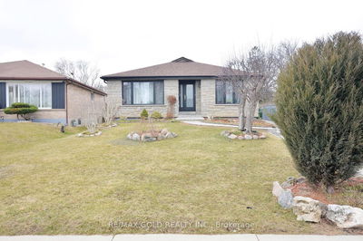96 Silverstone Dr, Toronto - Mount Olive-Silverstone-Jamestown image-0-2