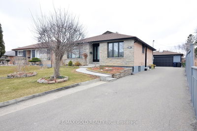 96 Silverstone Dr, Toronto - Mount Olive-Silverstone-Jamestown image-0-3