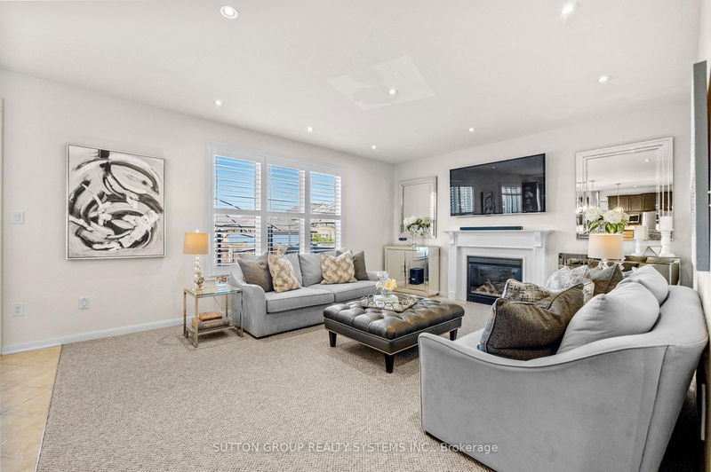 925 Dice Way, Milton - Willmott image-0-0