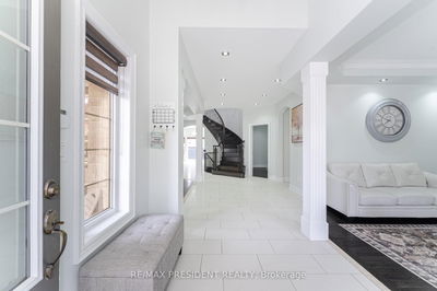 62 Bakersfield Rd, Brampton - Vales of Castlemore image-0-3