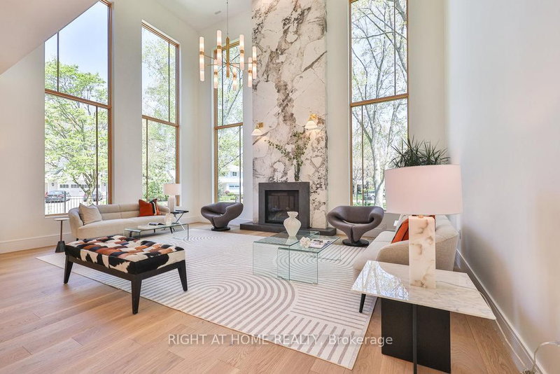 920 Calder Rd, Mississauga, L5J 2N7 | Image 2