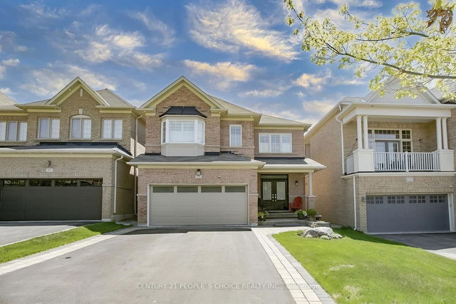 15 Fallharvest Avenue