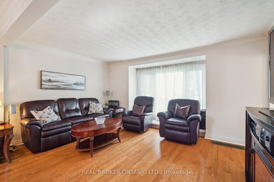 38 Riverview Hts, Toronto - Humber Heights image-0-3