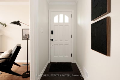 52 Glen Agar Dr, Toronto - Princess-Rosethorn image-0-2