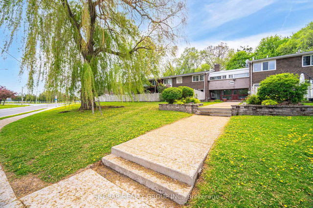 10 - 3360 The Credit Woodlands N/A