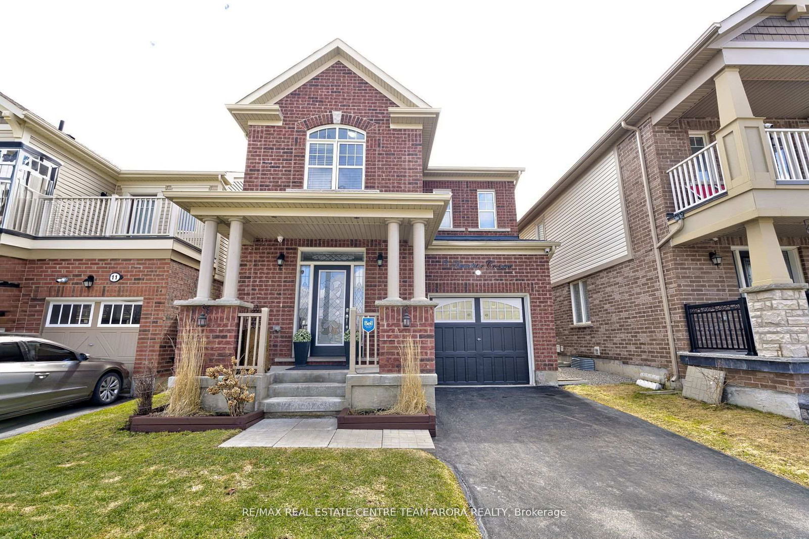 Detached House for sale at 9 Bannister Crescent, Brampton, Northwest Brampton, L7A 4H6 - MLS: W12150931