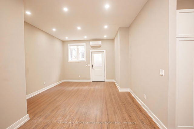 Unit C - 4027 Bloor Street