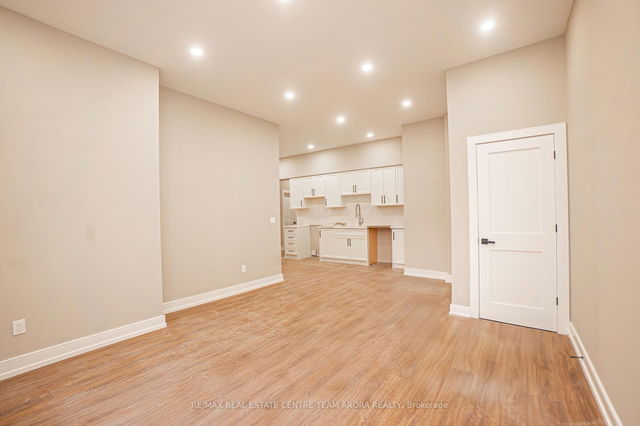 Unit C - 4027 Bloor Street