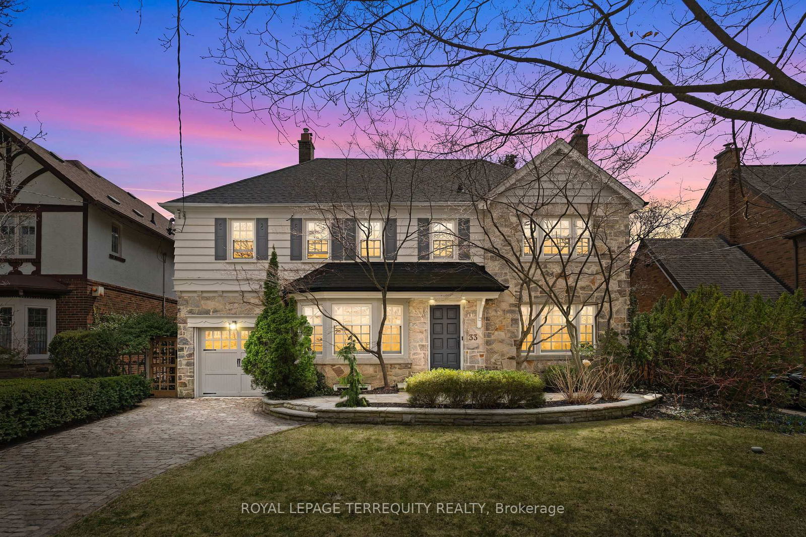 Detached House for sale at 33 Queen Marys Drive, Toronto, Kingsway South, M8X 1S3 - MLS: W12151096