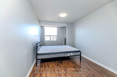 Unit 1009 — 45 Silverstone Dr, Toronto - Mount Olive-Silverstone-Jamestown image-0-4