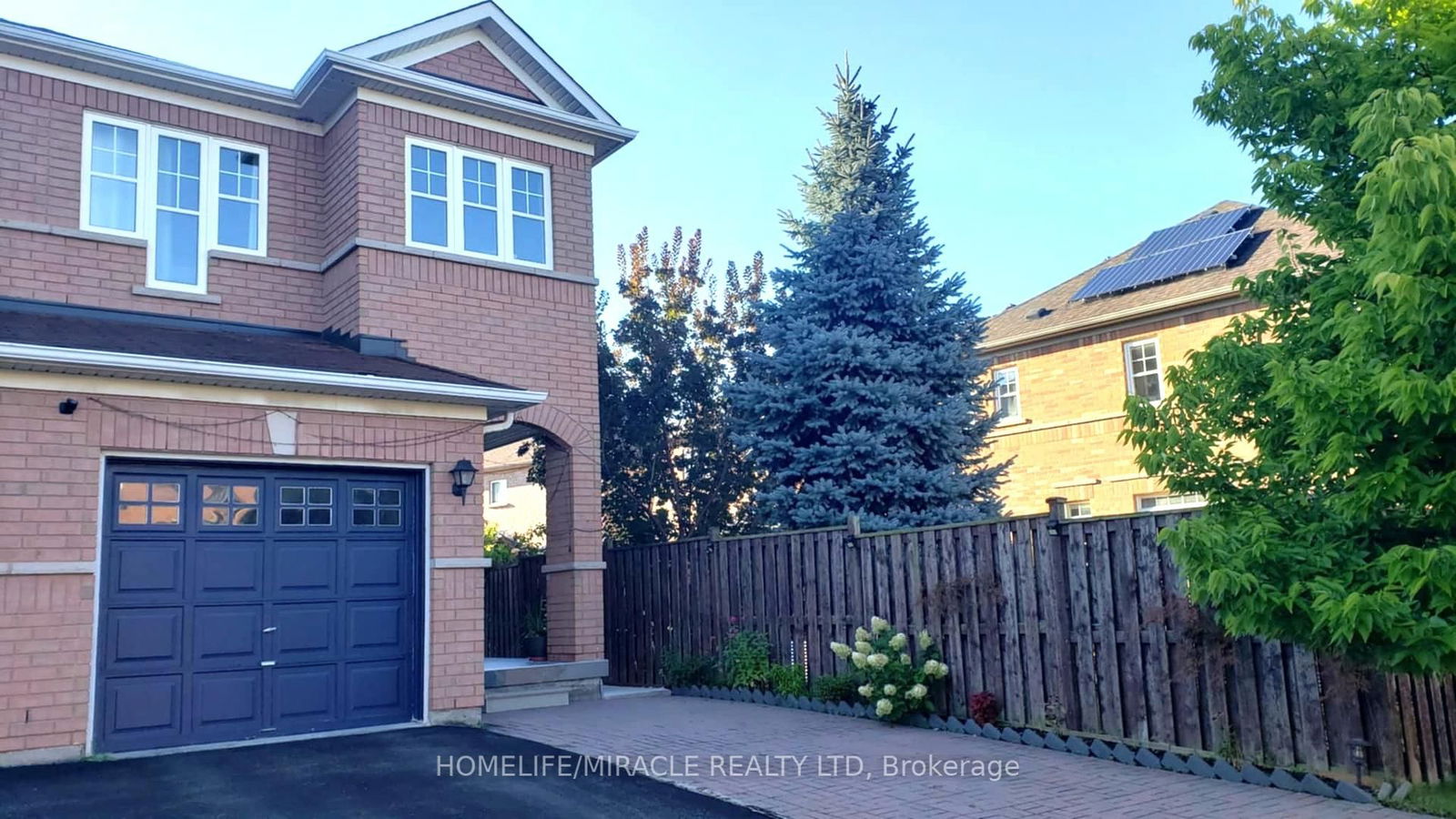 Semi-Detached House for sale at 121 Nathaniel Crescent, Brampton, Bram West, L6Y 5M3 - MLS: W12151338