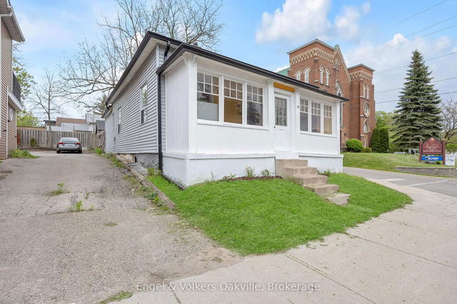 9 Guelph Street