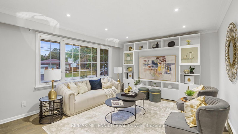 3 Jasmine Rd, Toronto, M9M 2P8 | Image 3