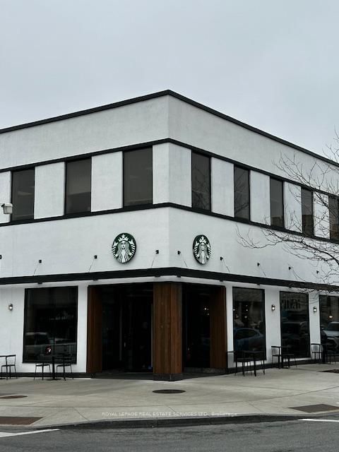 200 - 235 Lakeshore Rd E, Oakville, L6J 1A7 | Image 2