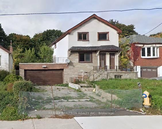 594 Ridelle Avenue