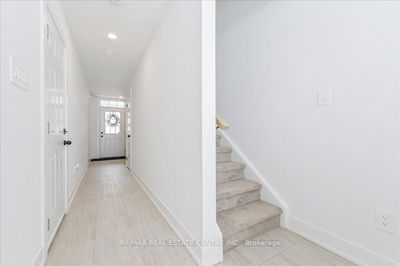 Unit 3 — 690 Broadway Ave, Orangeville - Orangeville image-0-4