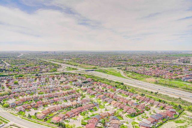 4507 - 430 Square One Drive