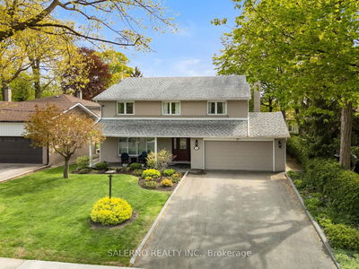 26 Buxton Rd, Toronto - Downsview-Roding-CFB