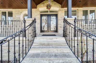 55 Yorkdale Cres, Toronto - Humberlea-Pelmo Park W5 image-0-4