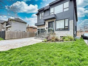 Detached House for sale at 4 Charleston Road, Toronto, Islington-City Centre West, M9B 4M7 - MLS: W12152022