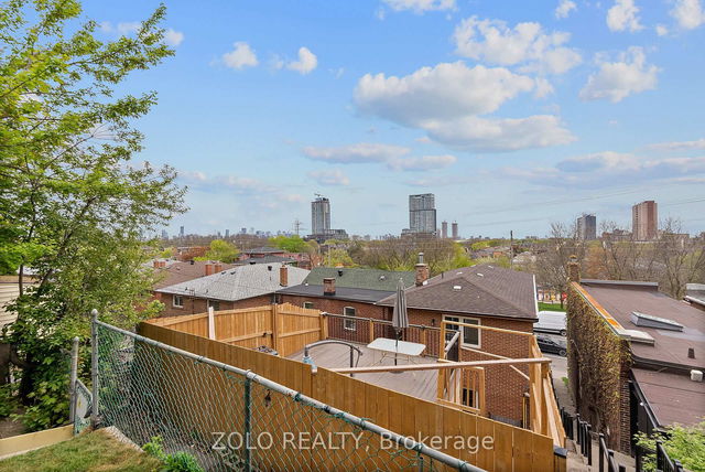 Main - 1556 Davenport Road