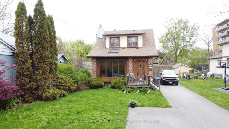 1083 Seneca Ave, Mississauga, L5G 3X4 | Image 2