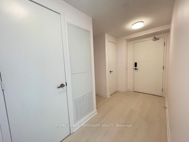 4507 - 3900 Confederation Pkwy, Mississauga, L5B 0M3 | Image 3