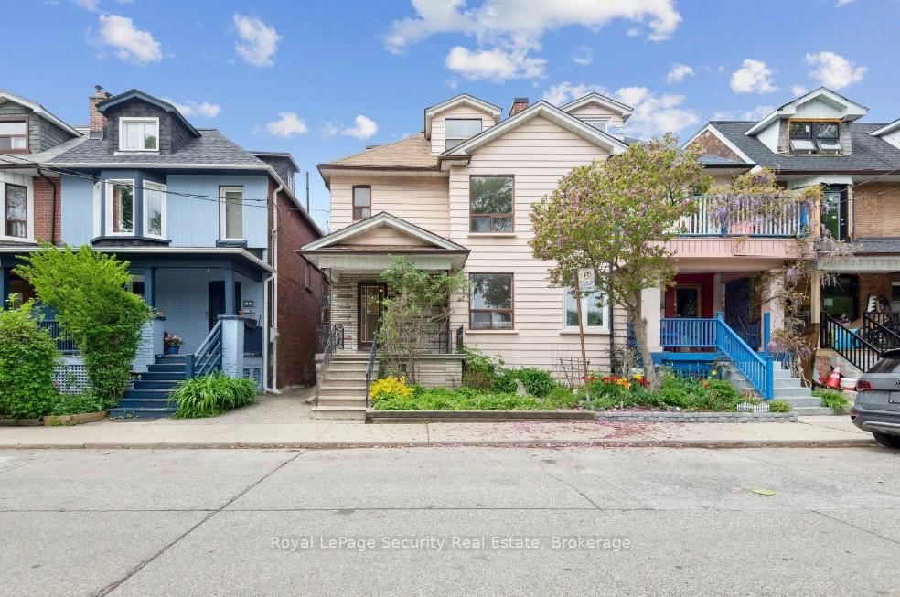 Semi-Detached House for sale at 38 Fernbank Avenue, Toronto, Dovercourt-Wallace Emerson-Junction, M6H 1W2 - MLS: W12152349