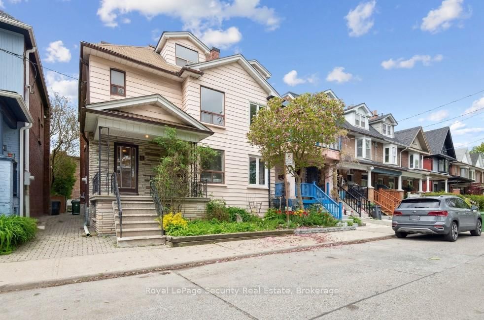 Semi-Detached House for sale at 38 Fernbank Avenue, Toronto, Dovercourt-Wallace Emerson-Junction, M6H 1W2 - MLS: W12152349