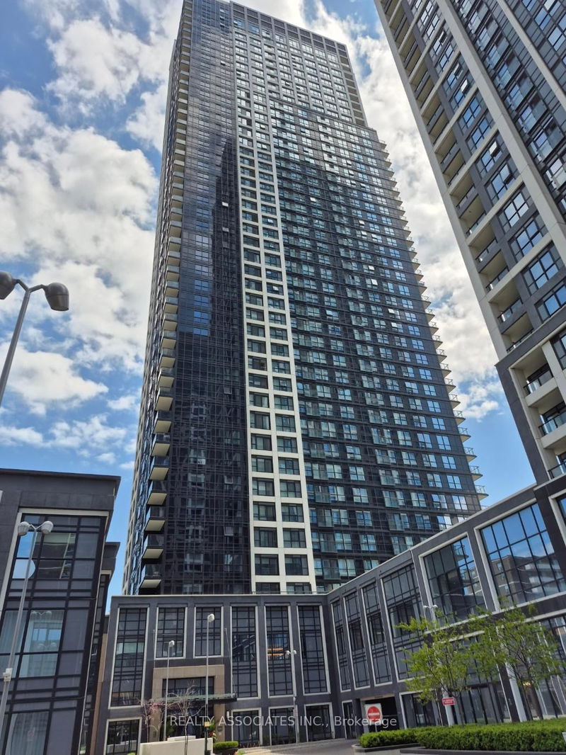 home for lease on 4132-5 Mabelle Avenue
