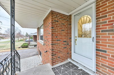 28 Clevedon St, Toronto - Downsview-Roding-CFB image-0-3
