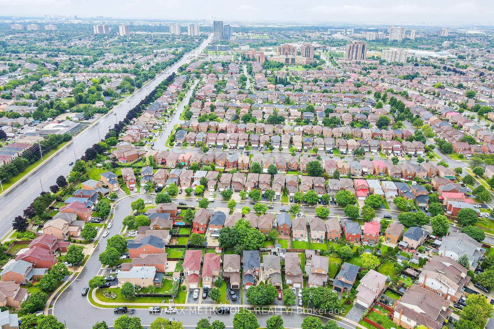 Detached House for lease at Main-60 Cranberry Crescent, Brampton, Fletcher's Creek South, L6Y 4X2 - MLS: W12152545