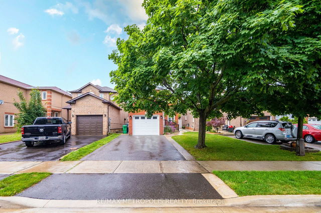 Main - 60 Cranberry Crescent