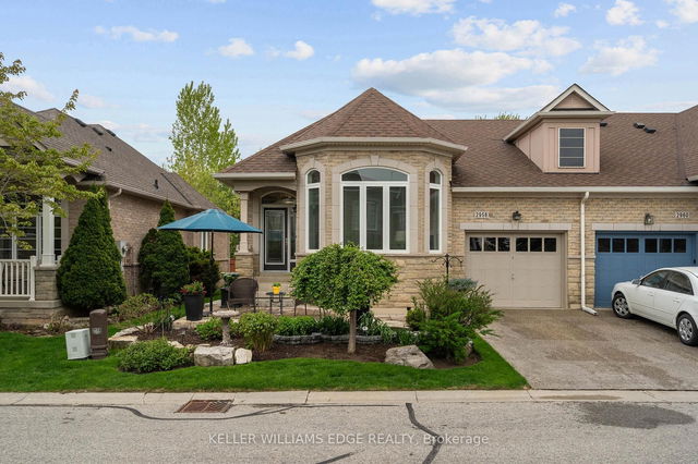 2958 Singleton Common